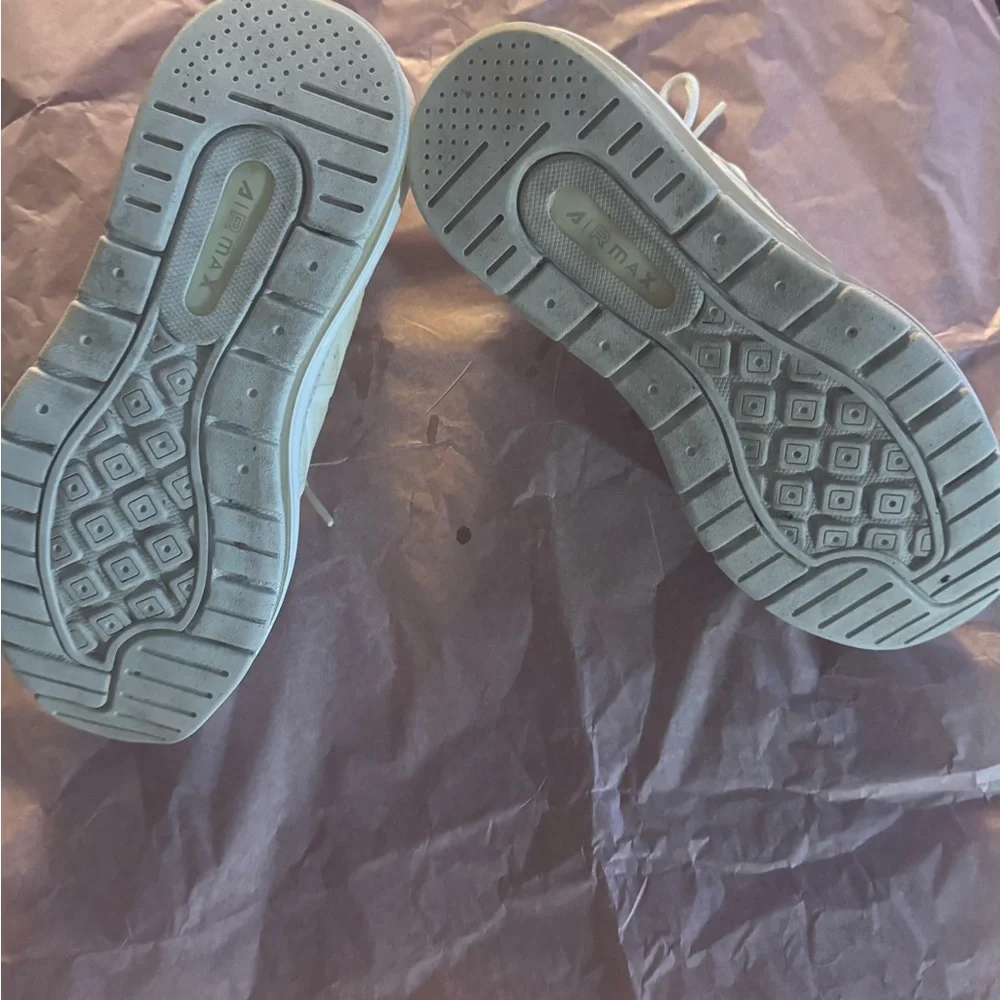 Bigs kids white Nike air max size 5.5 (women’s Size 7) - Picture 9 of 10